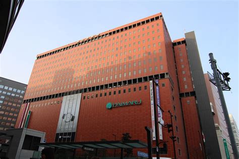 Fukuoka Tenjin Daimaru East 